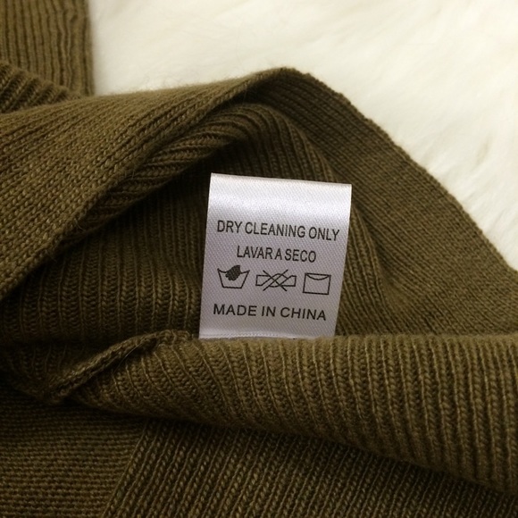 Stitch Fix Pink Clover Drop Shoulder Sweater - Picture 5 of 6